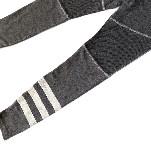Sundry Mesh Yoga Leggings 2 Striped Leg Stretchy - Picture 6 of 9